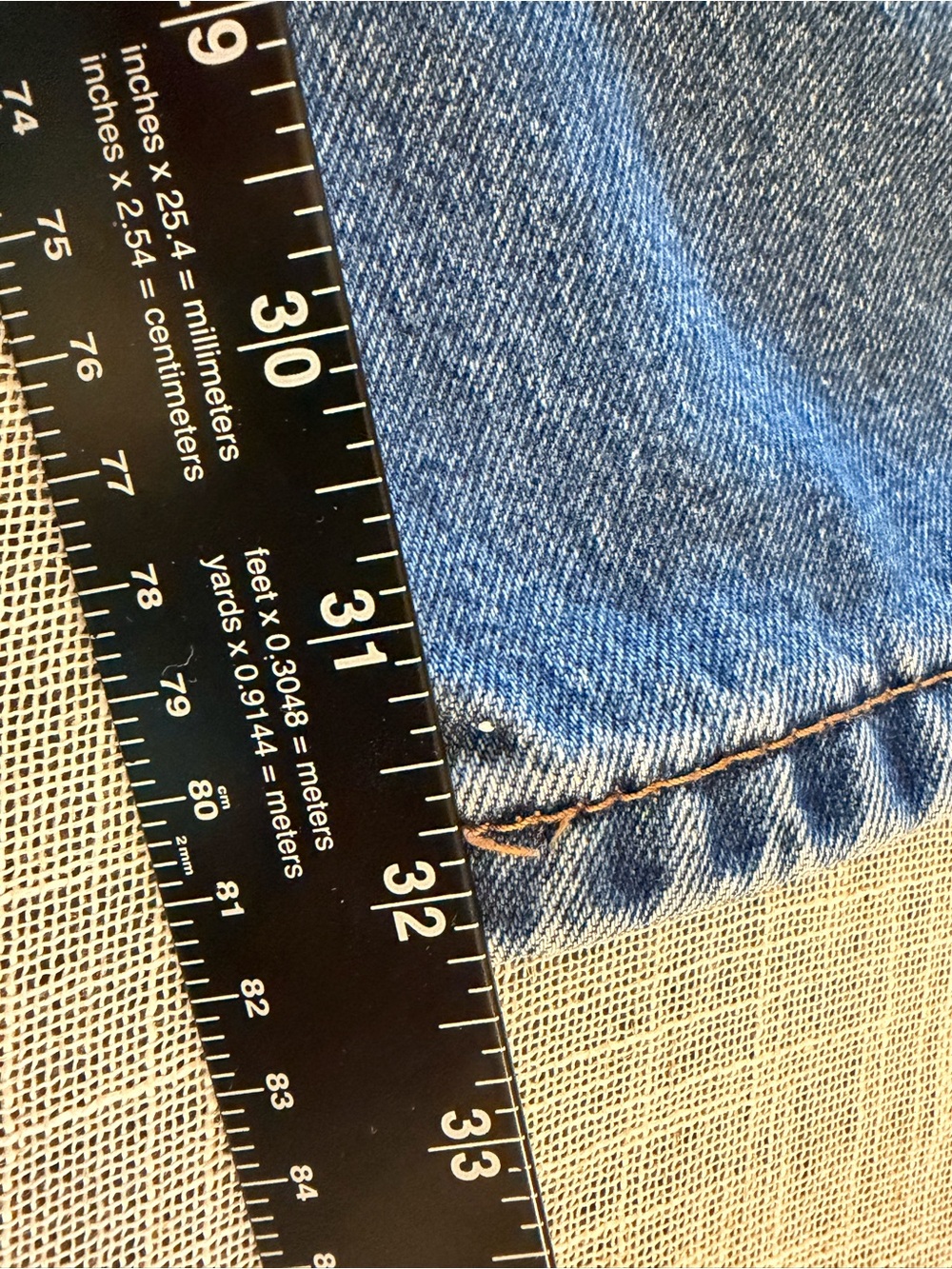 Levi’s 550 Relaxed Fit Jeans Men’s 36x34 Blue Medium Wash Straight Leg - Picture 11 of 11